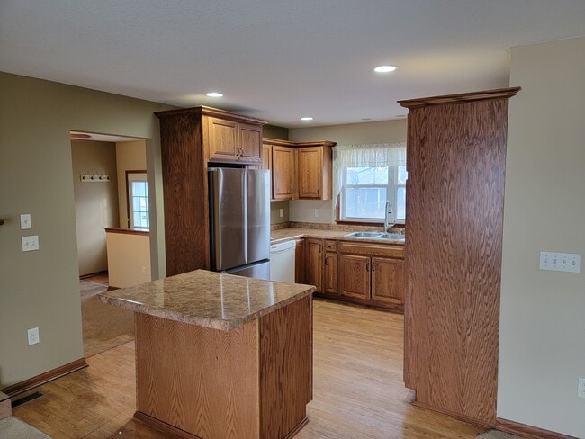 Building Photo - 8217 Leisure Ln