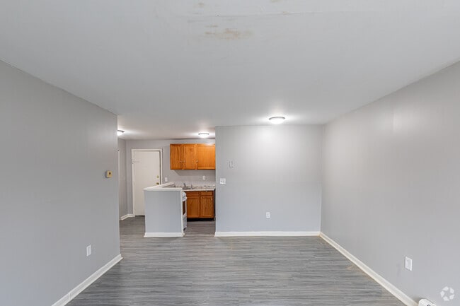 1BR, 1BA - Living Room - Stuart Apartments