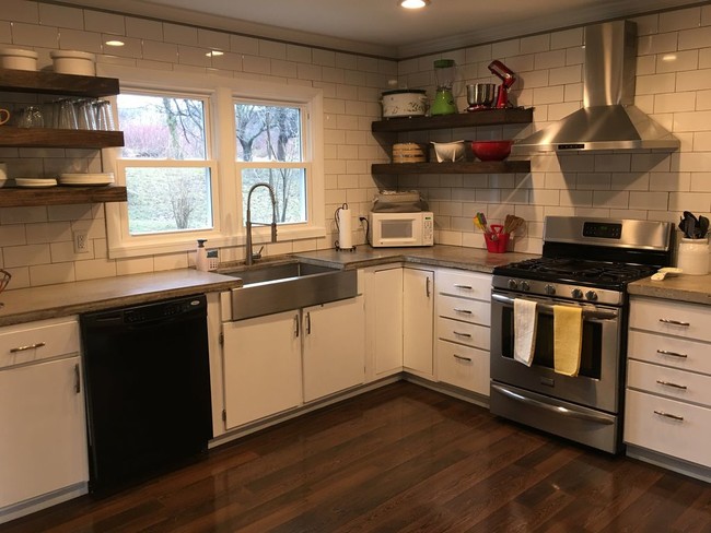 Building Photo - 7095 NY-104 Rental