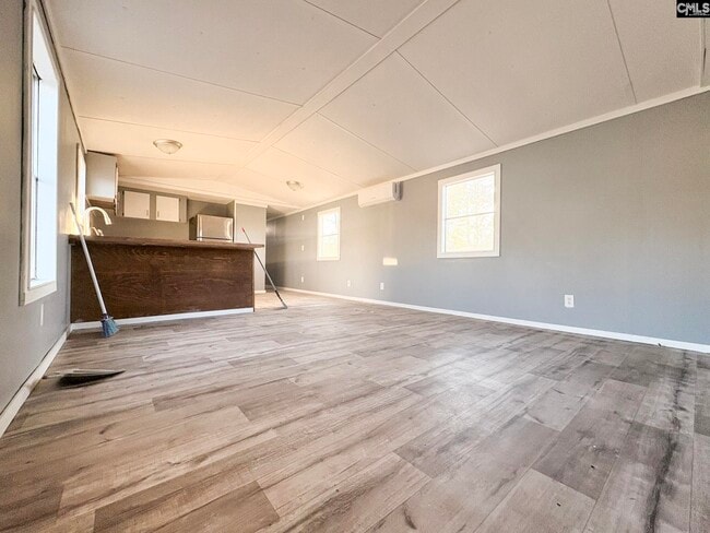 Photo - 114 Hatchery Hill Rd