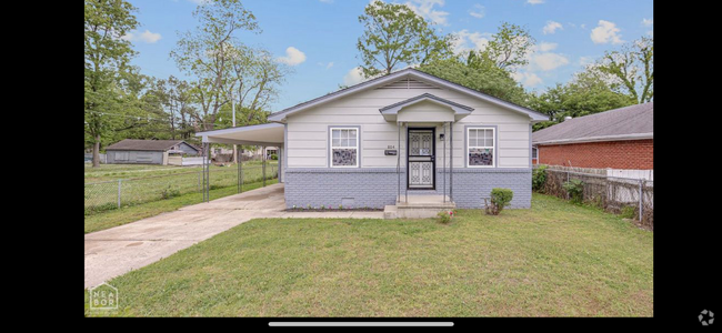 Building Photo - 804 S Franklin St Rental