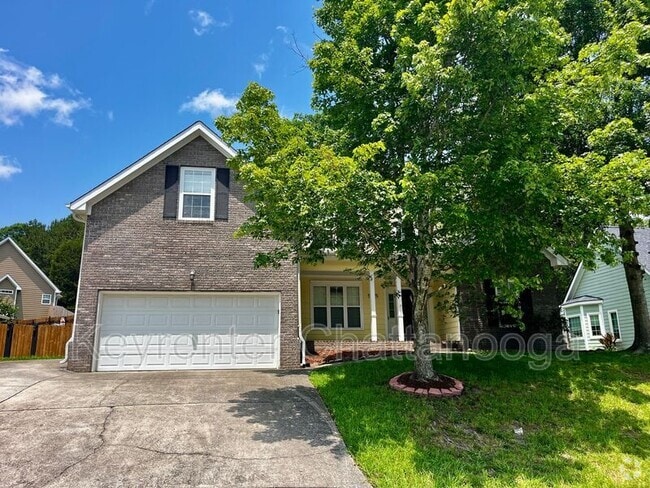 Building Photo - 5775 Crooked Creek Dr Rental
