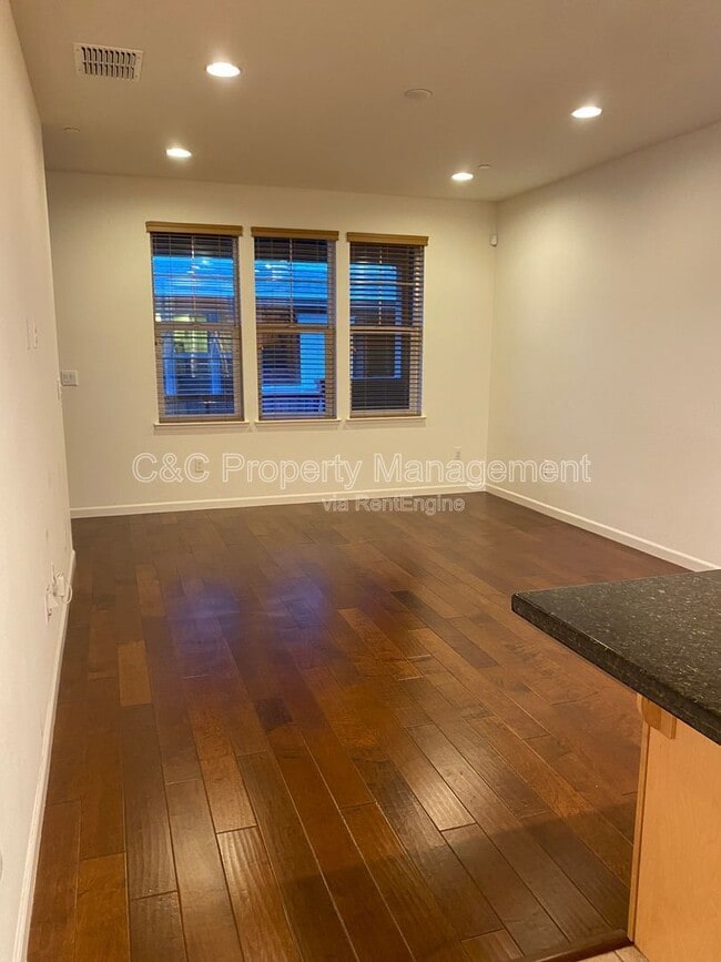 Photo - 1657 Prime Pl