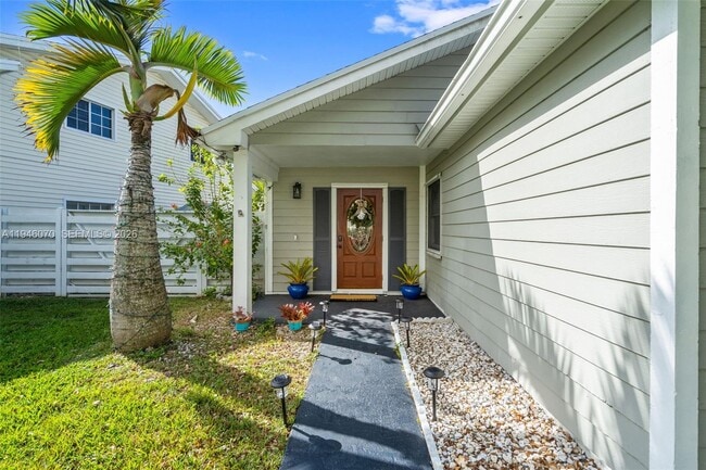 Photo - 15006 SW 141st Ct