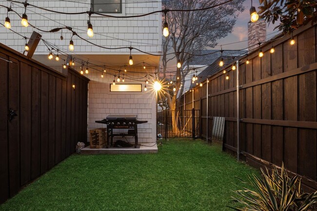 Photo - 5816 Orchid Ln