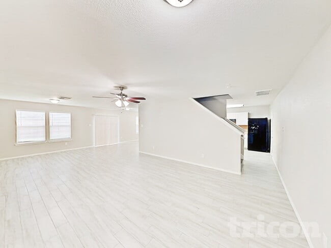 Photo - 12402 Grossmount Dr