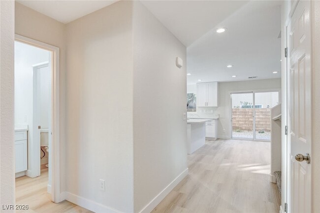 Photo - 10807 Cather Ave