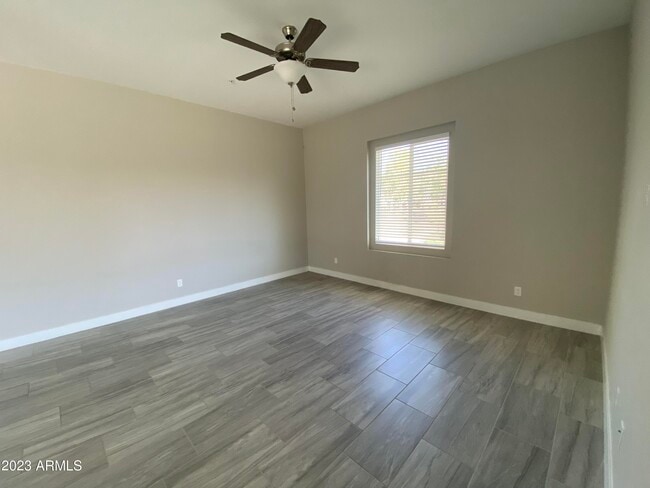 Photo - 21065 W Elm Way Ct