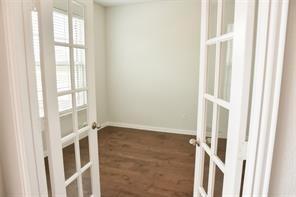 Photo - 2068 Barx Dr