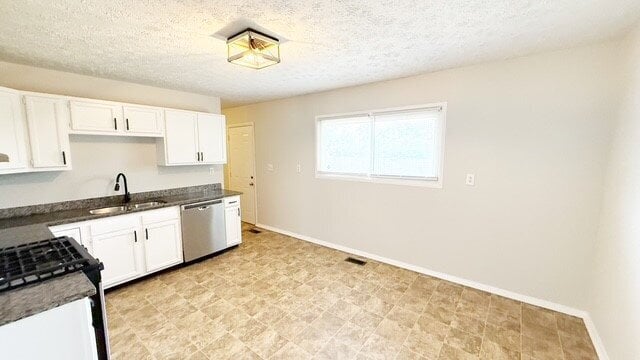 Photo - EAST SIDE 3 BEDROOM RANCH UPDATED AND AVAILABLE NOW!