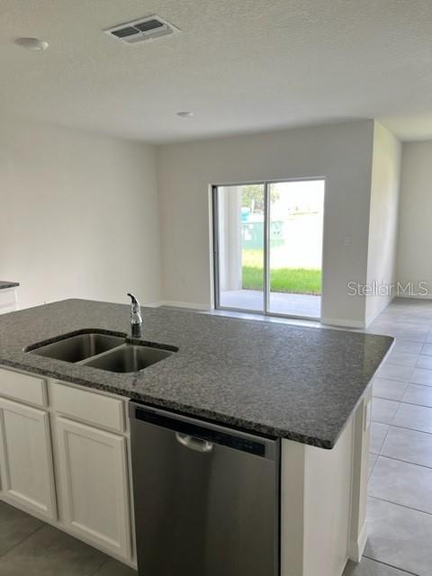 Photo - 2016 Carnostie Rd