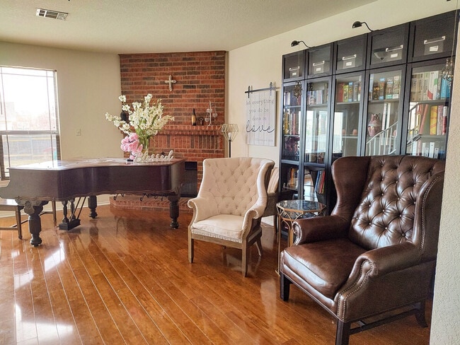 Photo - 614 Glacial Stream Ln Apartamento Unidad ID1295570P