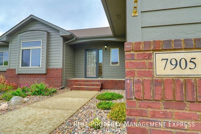 Photo - 7905 S Grass Creek Dr