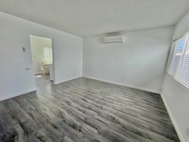 Photo - Small Unit A