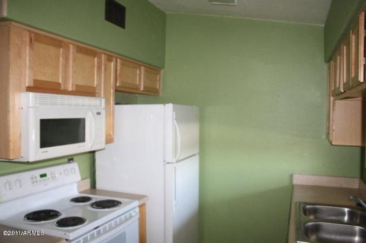 Photo - 3301 E Earll Dr