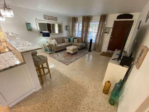 Photo - 286 S Orlando Ave