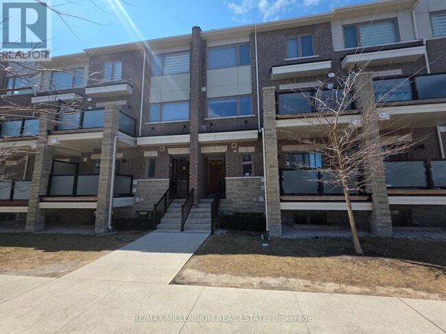 Photo - 240 Lagerfeld Dr