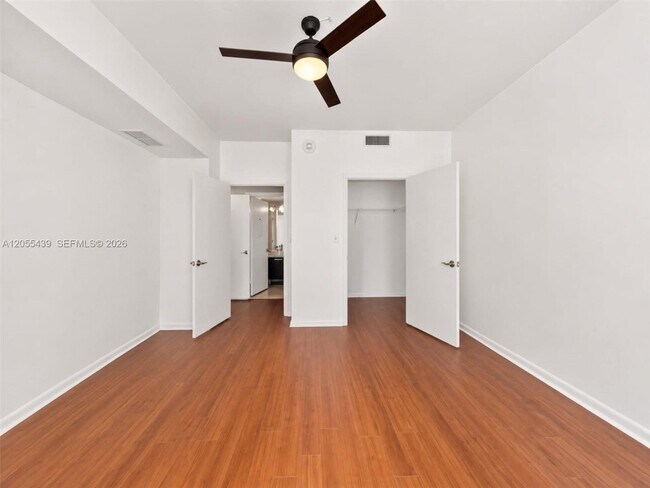 Photo - 253 NE 2nd St Unit 1804