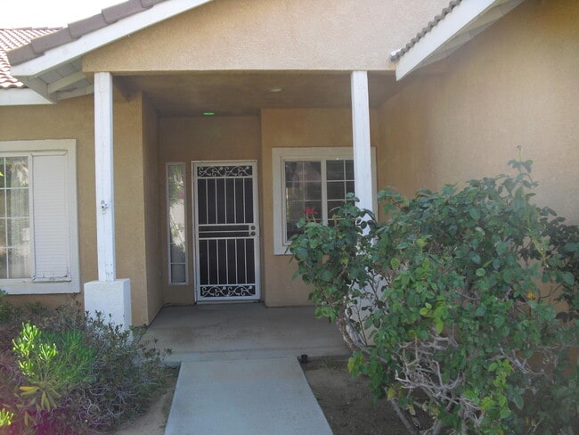 4209 Grandview Dr