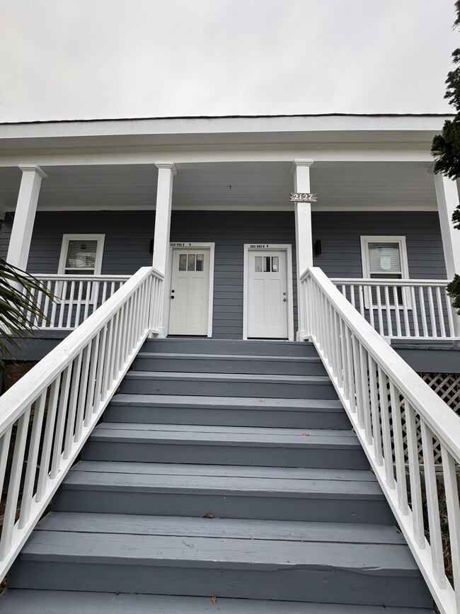 Front porch - 2127 Avenue O Unit B