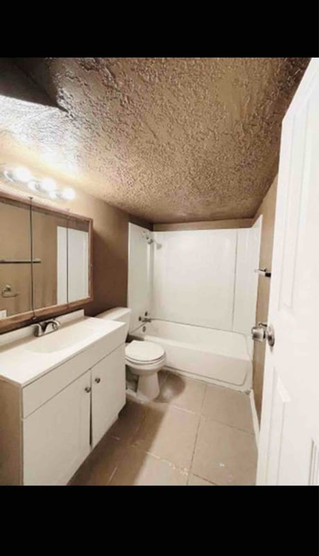 Photo - 509 Vermont St NE Unit B