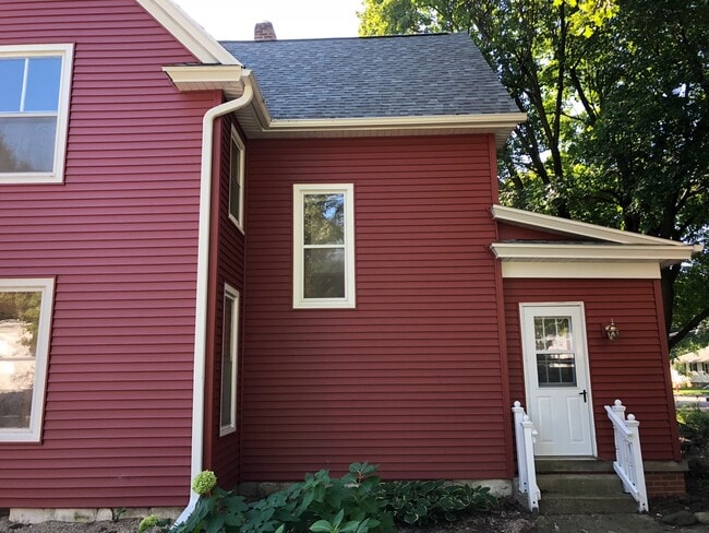 Photo - Charming Victorian House located in Lake M...