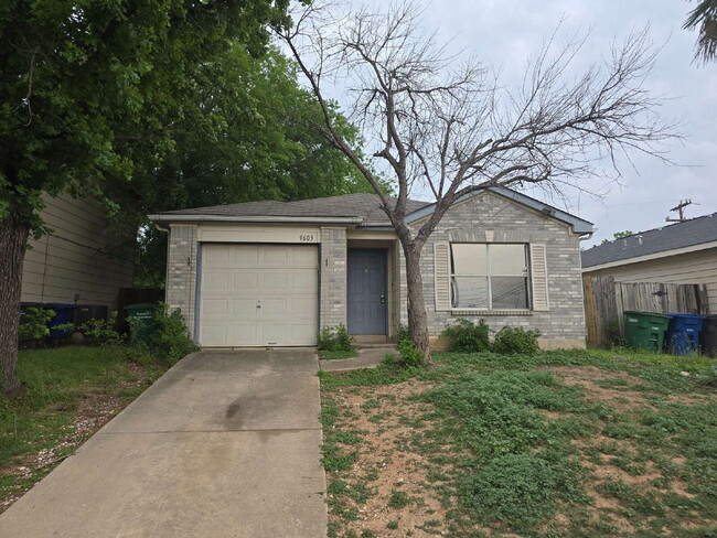 "Charming 3-Bedroom Sanctuary in San Anton... - "Charming 3-Bedroom Sanctuary in San Anton... Apartment
