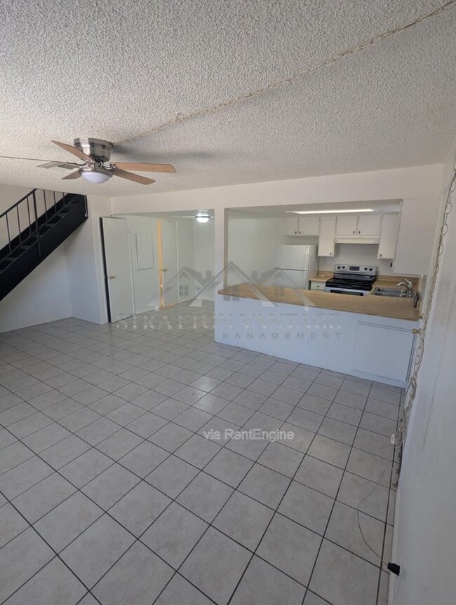 Photo - 545 W 16th Ave