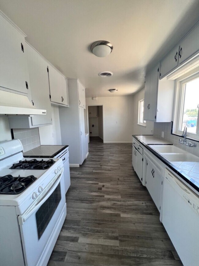 Photo - 2901 Berger St Unidad 1