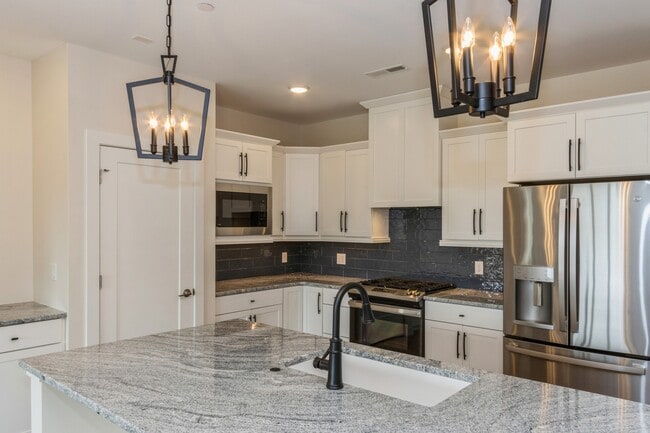 Photo - 1953 1st Ave SE Unidad 202