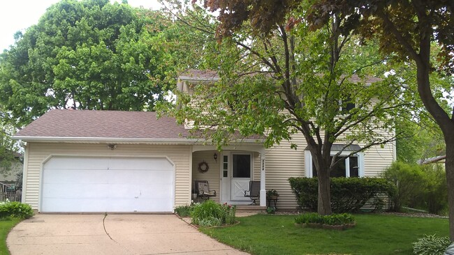 Photo - 7326 Harvest Hill Rd House