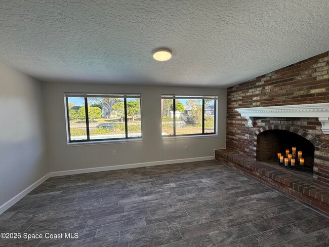 Photo - 540 Elliott Dr