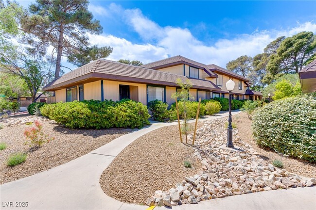 Photo - 6224 Meadow Vista Ln Townhome