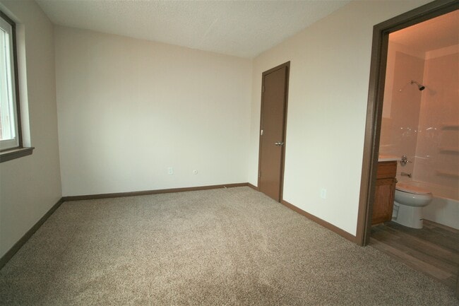 Candlelight Court