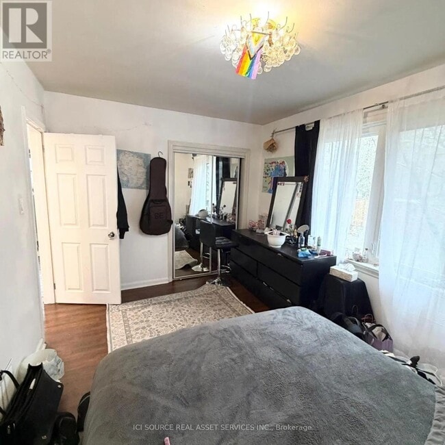 Photo - 78 Tormore Dr