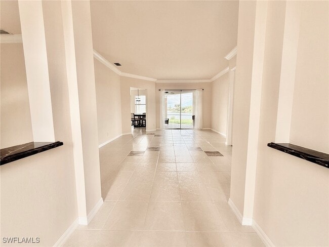 Photo - 1098 Port Orange Way