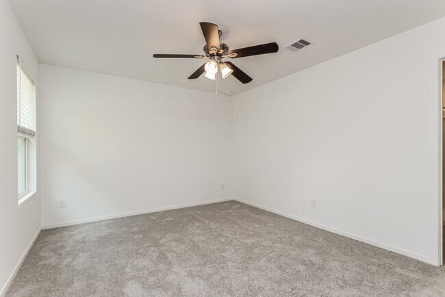 Photo - 1717 Lofty Cedar Ct
