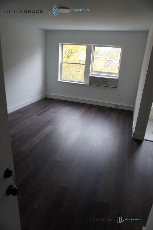 Photo - 0 bedroom in Chicago IL 60660 Unidad 202