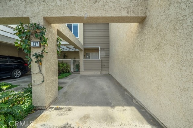 Photo - 337 Deerfield Ave