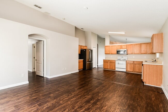 Photo - 3048 Merlot Way