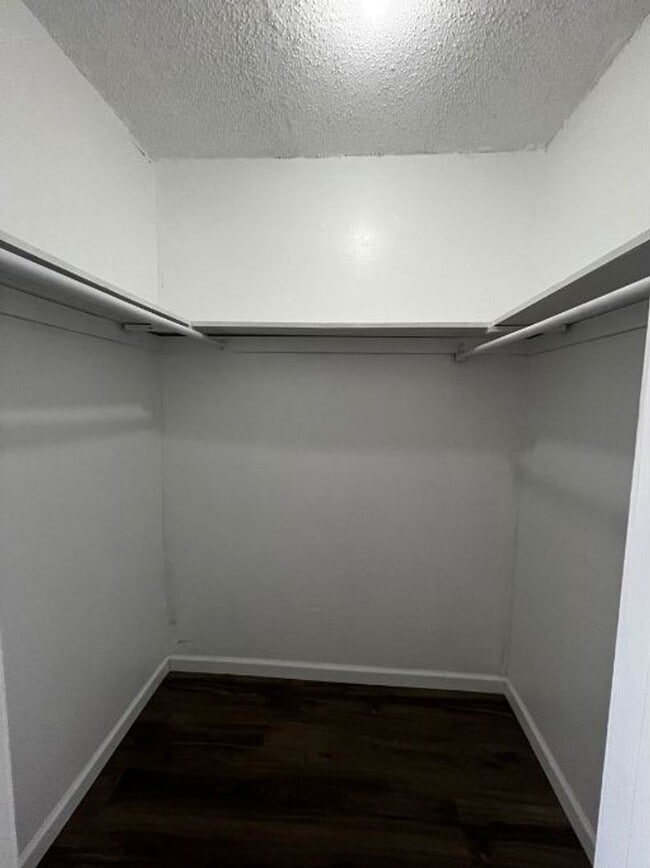 Photo - Apartment for lease