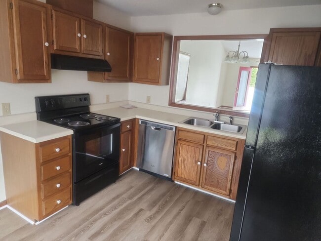 Photo - 3505 Lake Woodard Dr