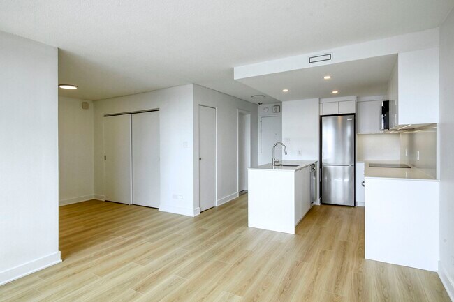 Photo - 1975 Maisonneuve Blvd W Unité 2104