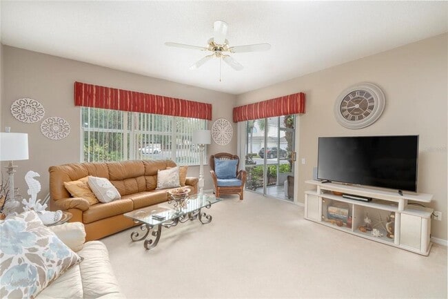 Photo - 5999 Lake Pointe Dr Unidad 609