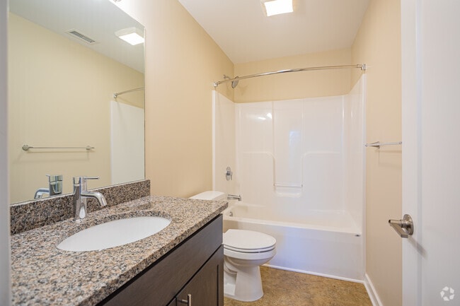 2BR, 2BA