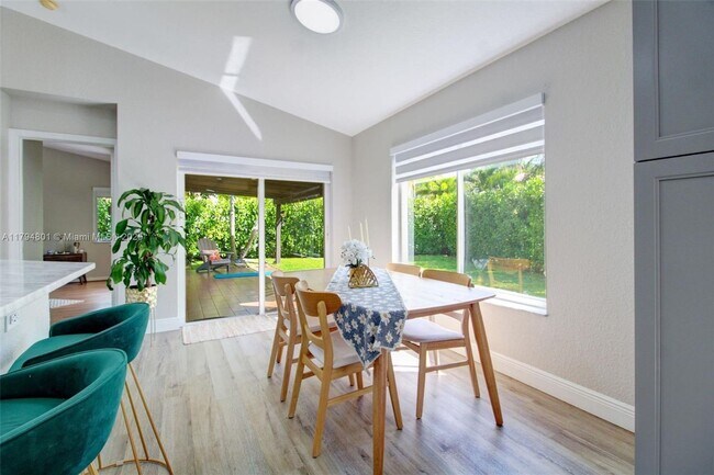 Photo - 1025 Bamboo Ln House