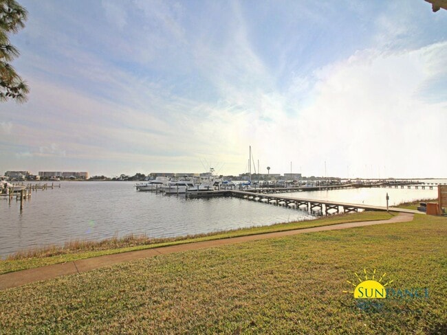 Photo - Fully Furnished Condo Unit in Fort Walton Beach!
