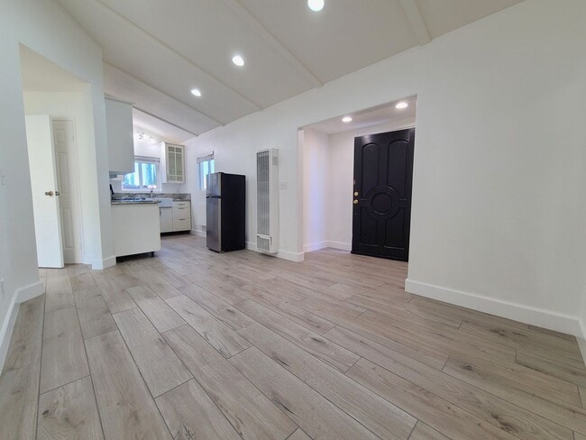 Photo - 12567 Knoll Dr Unit 12567 Knoll -  B