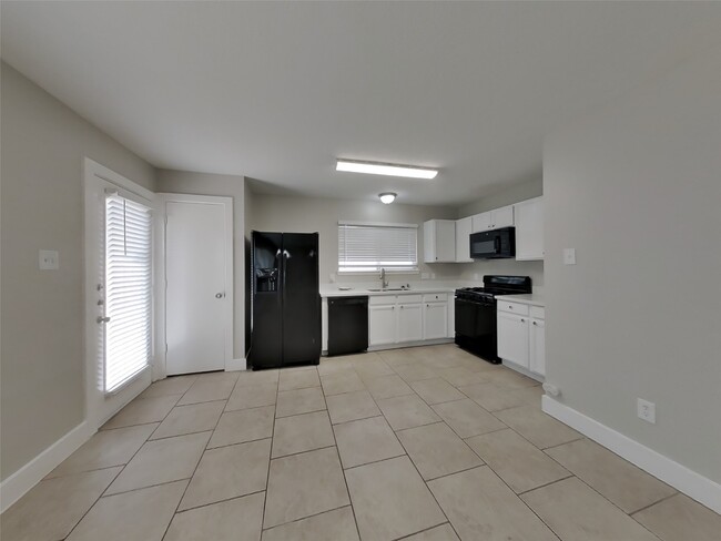 Photo - 17023 Morning Star Ave