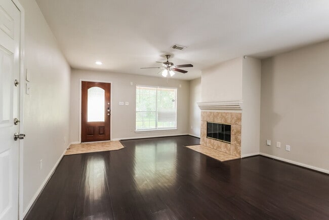 Photo - 23503 Maple View Dr